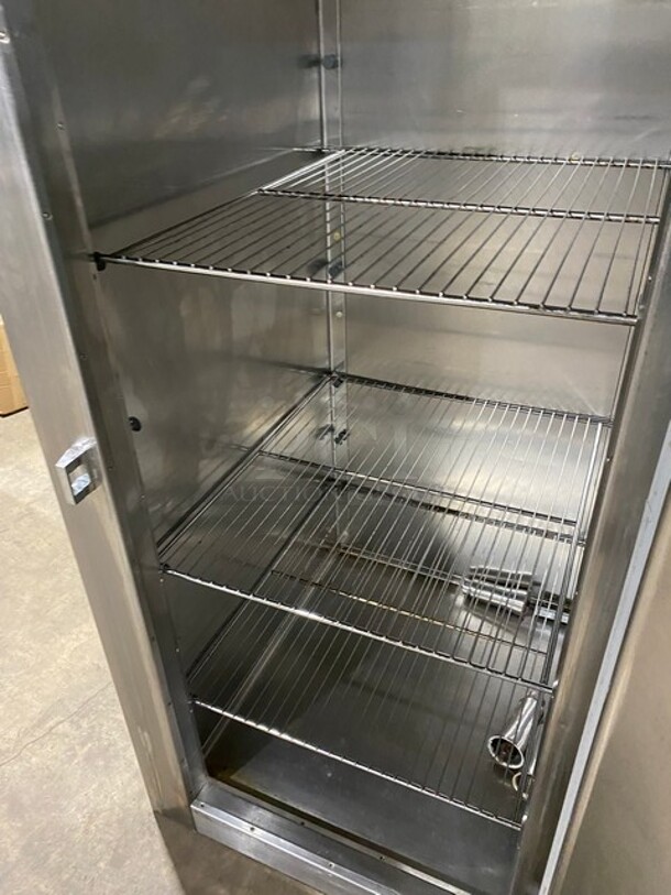 Traulsen Commercial Single Door Reach In Cooler! All Stainless Steel! On Legs! MODEL RHT132WREFHS SN: T239710I98 115V 1PH - Image 5 of 9