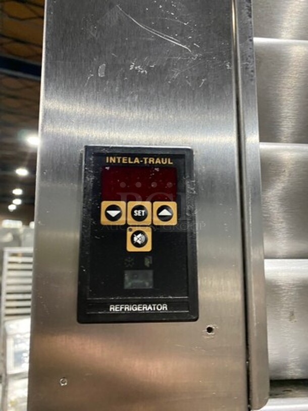 Traulsen Commercial Single Door Reach In Cooler! All Stainless Steel! On Legs! Model: RHT132WUT SN: T92797D05 115V 60HZ 1 Phase - Image 6 of 7