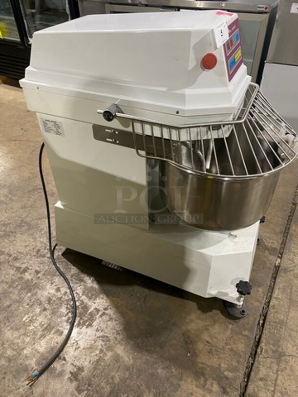 WOW! Two Thousand Commercial Floor Style Spiral Dough Mixer! With Spiral Hook Attachment! Stainless Steel Mixing Bowl And Bowl Guard! Model: HS40AD SN: 1907001 220V - Image 4 of 8