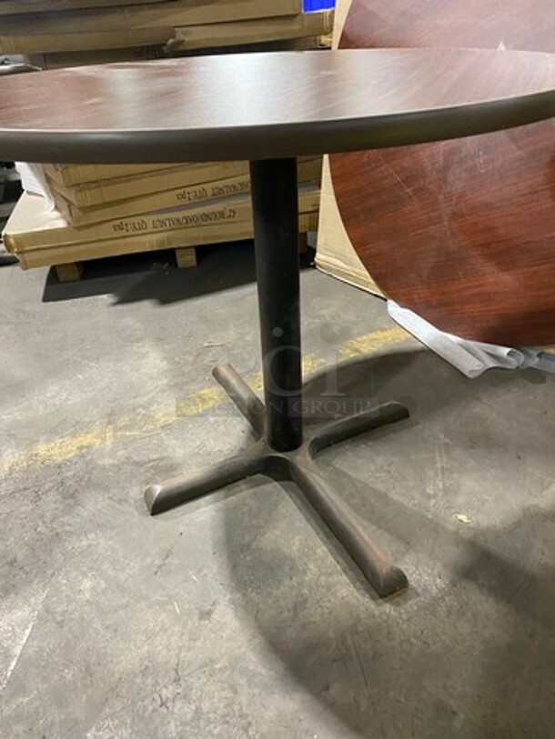 IN THE BOX! G & G Commercial 36" Round Oak/ Walnut Tabletops! With Metal Base! EACH LOT MAY HAVE DIFFERENT STYLE METAL BASE! EACH BOX HAS 2 TABLETOPS! 1 BOX PER LOT NUMBER! 2x Your Bid! - Image 5 of 6