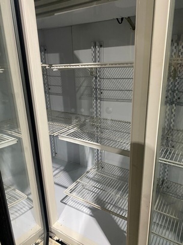 National Refrigeration Commercial 3 Door Reach In Freezer Merchandiser! With View Through Doors! With Poly Coated Racks! Model: ULG80BCP-5 SN: 0534002 115/208/230V 60HZ 1 Phase - Image 5 of 10