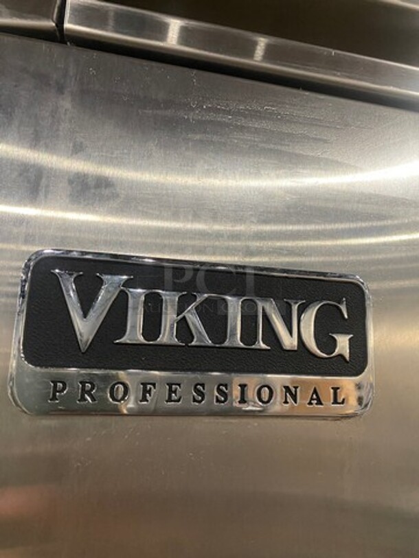Viking Upright Half Cooler Half Freezer Combo Unit! With Poly Coated Racks And Shelves! All Stainless Steel!
 - Image 10 of 11