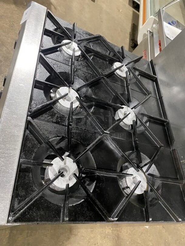 Southbend Commercial Natural Gas Powered 6 Burner Stove! With Raised Back Splash And Salamander Shelf! With Oven Underneath! All Stainless Steel! On Legs! - Image 5 of 9