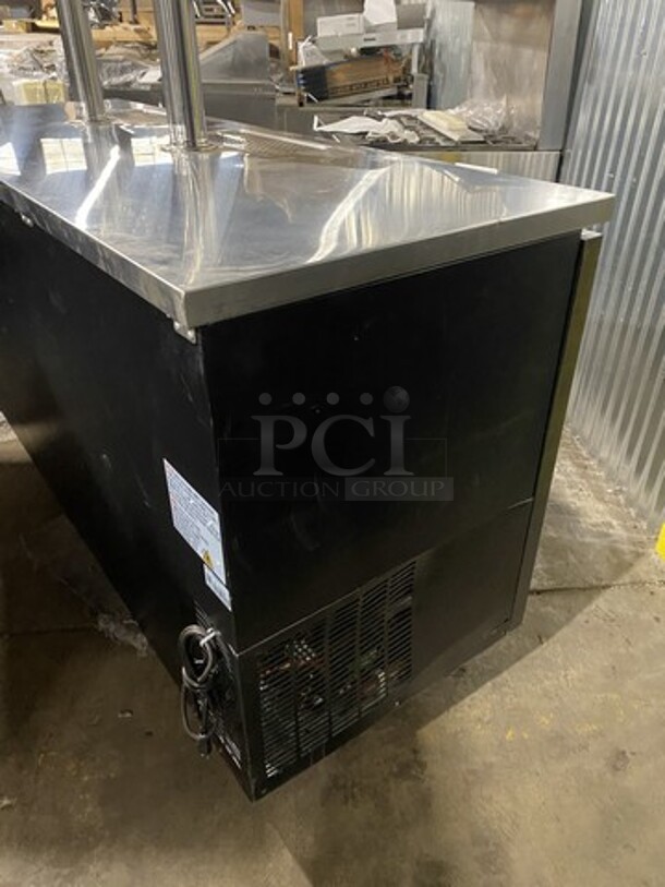 LATE MODEL! Avantco 3 Door Refrigerated 4 Tap Beer Kegerator! Model 178UDD378 Serial 913343001! 115V 1 Phase!  - Image 8 of 12