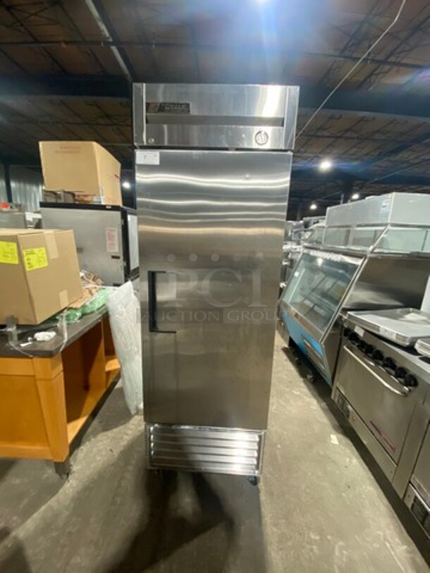 True Commercial Single Door Reach In Refrigerator! Solid Stainless Steel! On Casters! Model: T23 SN: 13232381 115V 60HZ 1 Phase