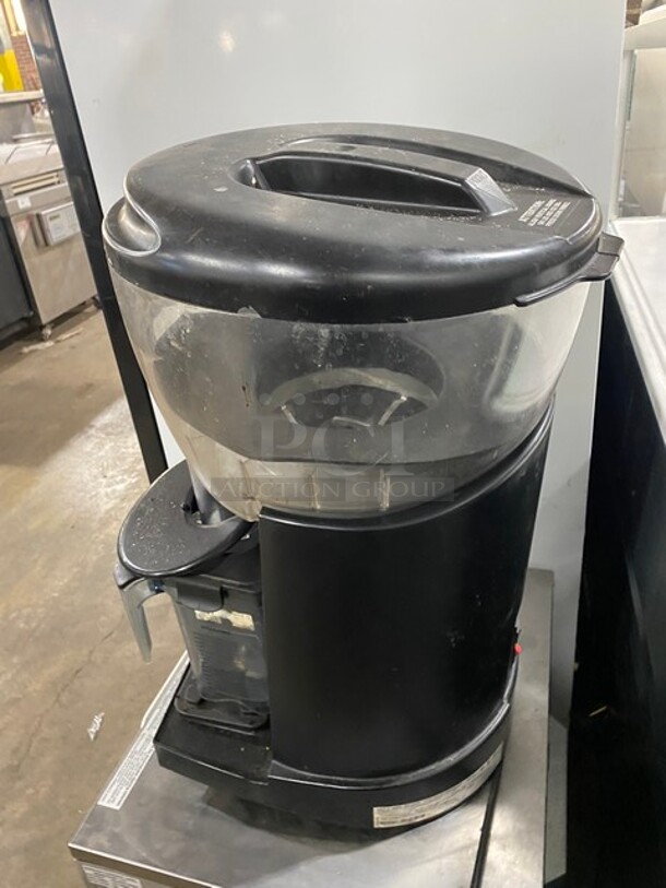 Vita-Mix Commercial Countertop Electric Portion Blending System! 120V! Model VM0126! - Image 3 of 9
