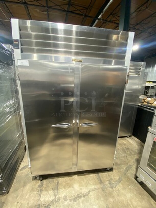 Traulsen Commercial 2 Door Reach In Refrigerator! With Pan Rack And Poly Coated Racks! All Stainless Steel! On Casters! Model: G20010 SN: T160044C11 115V 60HZ 1 Phase