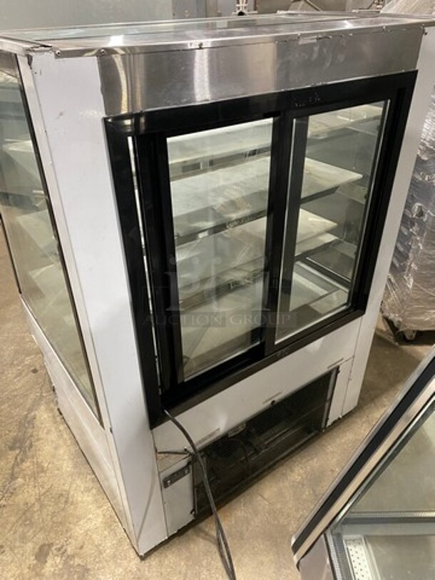 LATE MODEL! 2016 Cool Tech Commercial Bakery Case Merchandiser! With Slanted Front Glass! With Stainless Steel Shelves! With Rear Access Doors! WORKING WHEN REMOVED! Model: CMPH36HB SN: 16852 120V 60HZ - Image 4 of 8