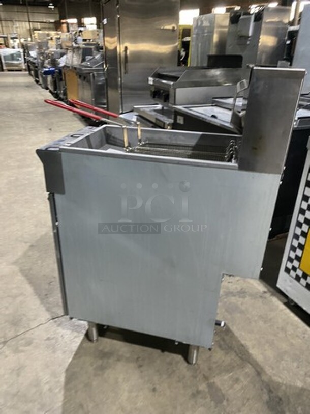 Nice! Cookline 2021 All Stainless Steel 40Lbs Natural Gas Powered Deep Fat Fryer! Model CF40 Serial 2102029013! On Legs!  - Image 2 of 9