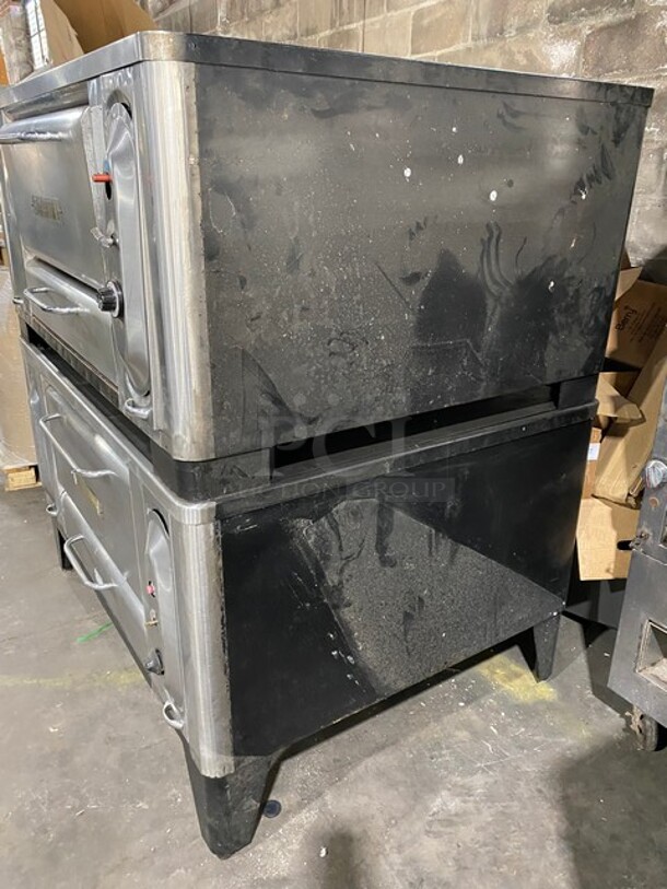 (x2) Mastro Commercial Natural Gas Powered Double Deck Pizza/ Baking Oven! All Stainless Steel! On Legs! Working When Removed! 2x Your Bid Makes One Unit! - Image 2 of 11
