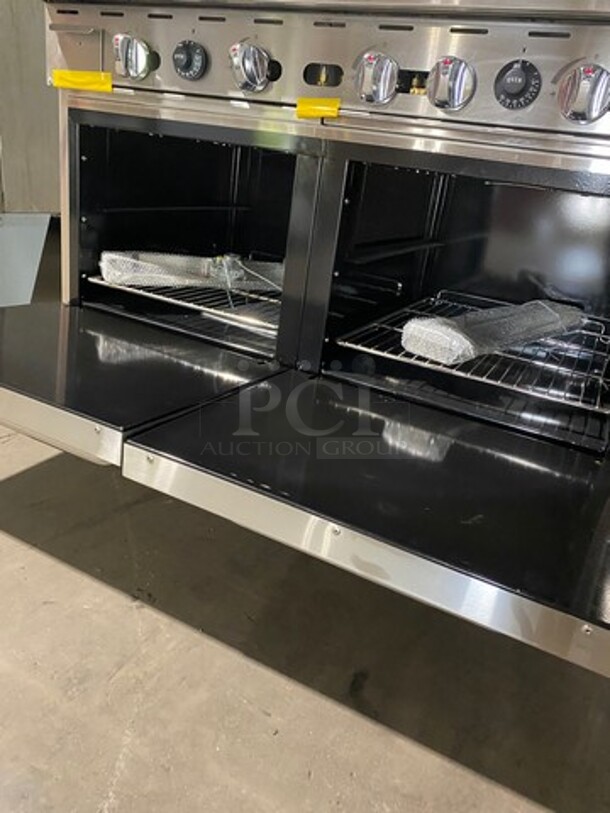 AWESOME! NEW! Migali Commercial Natural Gas Powered 4 Burner Stove With Flat Griddle! Flat Griddle Has Side Splashes! With Raised Back Splash And Salamander Shelf! With 2 Oven Underneath! Metal Oven Racks! All Stainless Steel! On Casters! Model: CRO424GLNG SN: NGUSB100321071000920017 - Image 8 of 12