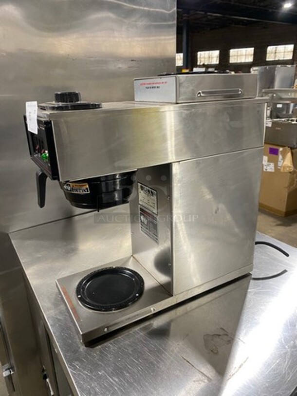 Bunn Commercial Countertop Coffee Maker! With 2 Coffee Pot Warmers! All Stainless Steel! Model: VP172 SN: VP17024348 120V 60HZ 1 Phase - Image 2 of 8