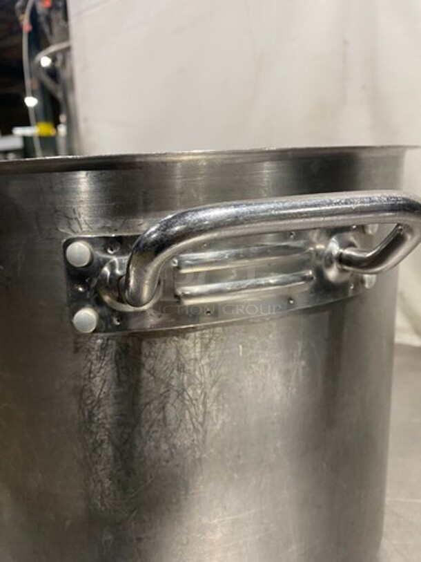 Metal Stock Pot! With Side Handles! - Image 4 of 5