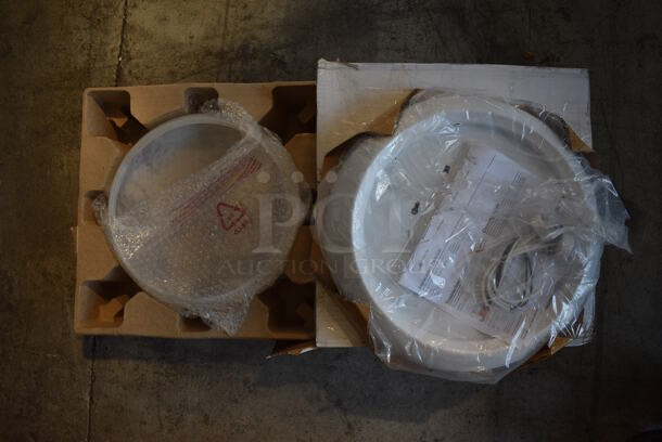 ALL ONE MONEY! Lot of 5 BRAND NEW TCP 140BODY15 Light Fixtures