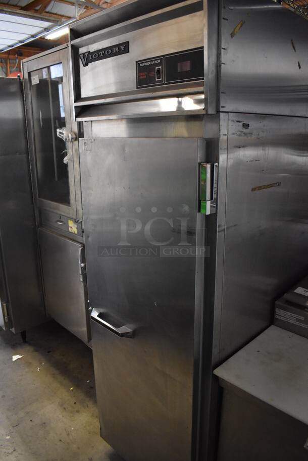 Victory RS-1D-S7 Stainless Steel Commercial Single Door Reach In Cooler. 115 Volts, 1 Phase. 26.5x37x82. Tested and Powers On But Does Not Get Cold