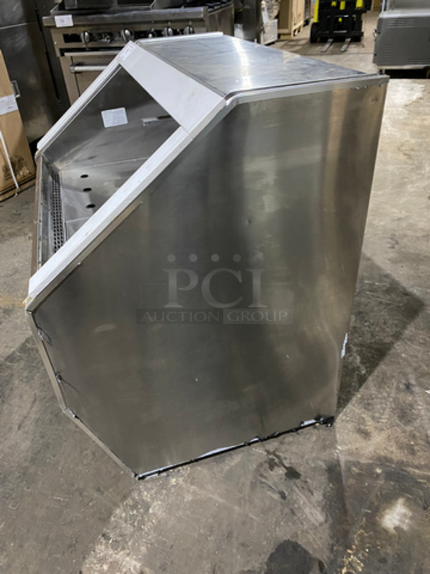2018 Cool Tech Commercial Refrigerated Open Grab-N-Go Case Merchandiser! All Stainless Steel! Model: CUST-36OF SN: 020918 120V 60HZ - Image 3 of 8