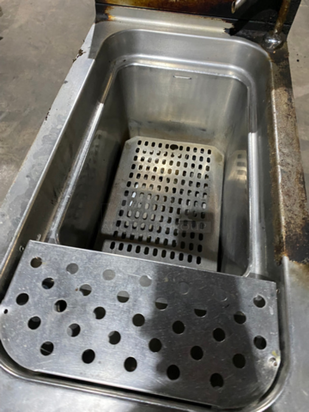Commercial Gas Powered Pasta Cooker! All Stainless Steel! On Legs! - Image 5 of 9