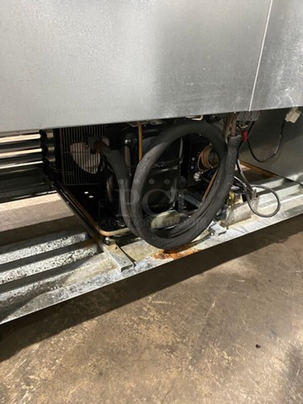 2013 Leader Commercial 4 Door Reach In Cooler Merchandiser! With View Through Doors! Poly Coated Racks! All Stainless Steel! Model: LS96 SN: PW05M0706 115V 60HZ 1 Phase - Image 8 of 8