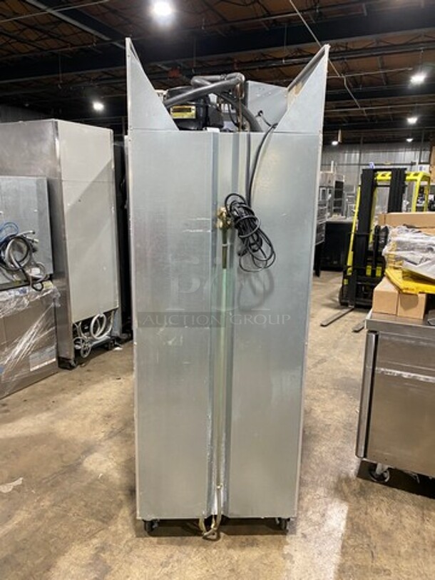 Continental Commercial Single Door Reach In Freezer! All Stainless Steel! On Casters! Model: 1FE SN: 14878381 115V 60HZ 1 Phase - Image 2 of 8