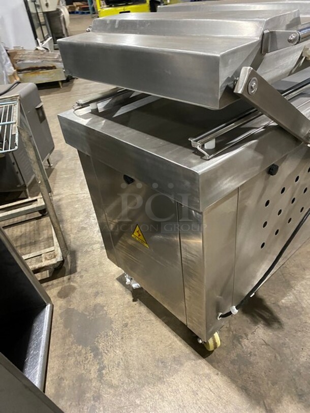 All Stainless Steel Double Chamber Vacuum Sealer packing Machine! On Commercial Casters! - Image 4 of 10