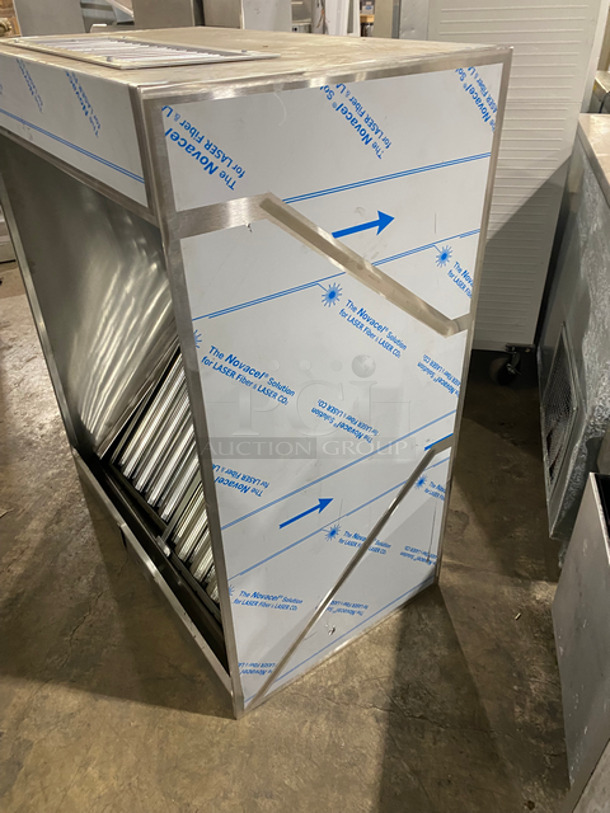 BRAND NEW! All Stainless Steel Commercial Hood System! - Image 4 of 7