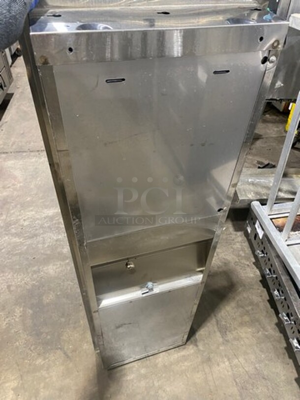 NEW! All Stainless Steel Wall Mount Paper Towel Dispenser With Trash Can Combo! Solid Stainless Steel! - Image 3 of 6