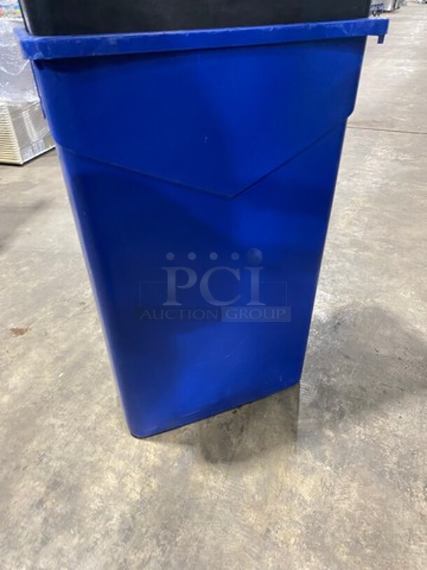 Heavy Duty Trash Cans! 3x Your Bid! - Image 4 of 4