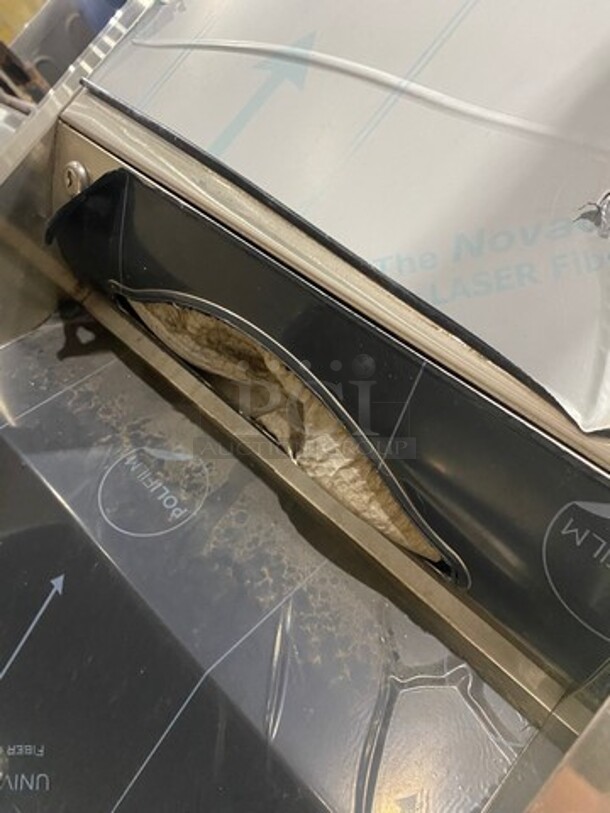 NEW! All Stainless Steel Wall Mount Paper Towel Dispenser With Trash Can Combo! Solid Stainless Steel! - Image 5 of 6