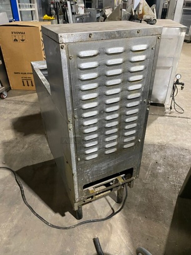 Pitco Commercial Electric Powered Crisp-N-Hold/Fry Warmer Dumping Station! With Backsplash! All Stainless Steel! On Legs! Model: PCF14 SN: E17LB077231 120V 60HZ 1 Phase - Image 3 of 8
