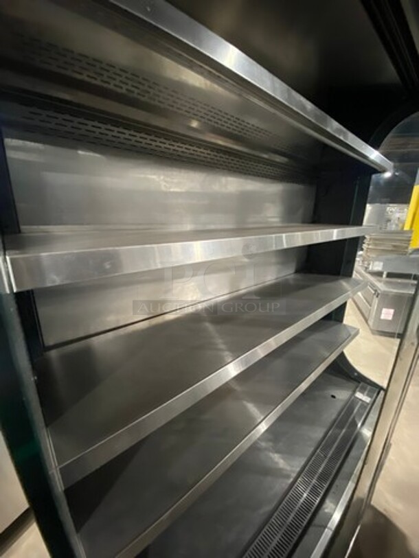 Turbo Air Commercial Refrigerated Open Grab-N-Go Case Merchandiser! With View Through Sides! With Front Cover! All Stainless Steel! Model: TOM50B SN: TOM5017X029 120V 60HZ 1 Phase - Image 5 of 8