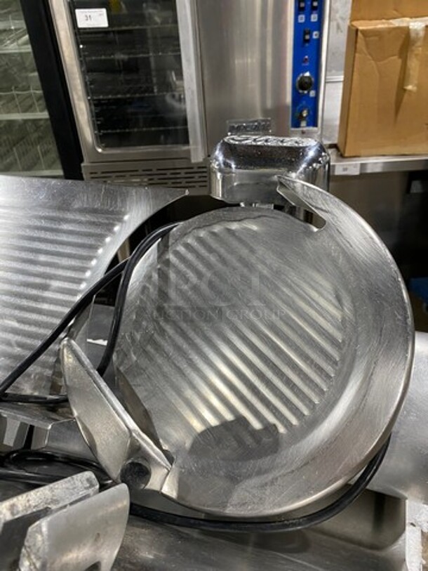 Globe Commercial Countertop Deli/ Meat Slicer! All Stainless Steel! - Image 5 of 8