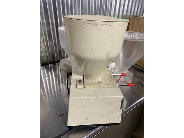 Edhard Commercial Countertop Donut/Pastry Filler! Model MK Serial 17464! 115V! - Image 4 of 8