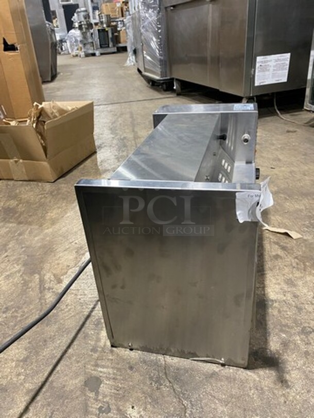 NEW! NICE! APW Wyott Commercial Countertop Vertical Conveyor Bun Grill Toaster! All Stainless Steel! Model: M83 SN: 8001118060018 120V 60HZ 1 Phase - Image 6 of 9