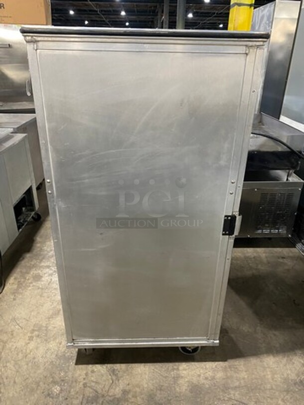 Victory Commercial Single Door Food Warmer/Proofer Cabinet! Stainless Steel! On Casters! - Image 3 of 8