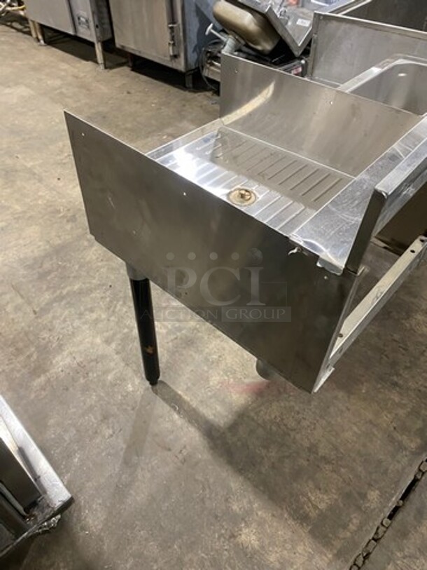 Supreme Metal Commercial Undercounter Ice Bin/ Bartender Cocktail Station! With Built In Hand Sink! With Faucet And Handles! With Drainboard! Drain Board Has Side Splashes! With Back Splash! All Stainless Steel! On Legs! - Image 4 of 10