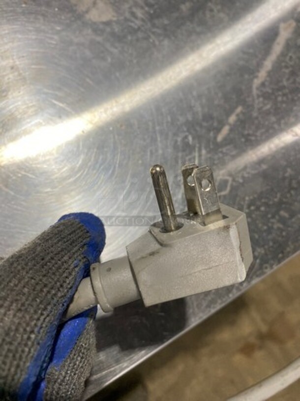 Turbo Air Stainless Steel One Door Refrigerated Lowboy Worktop Cooler! Model MUR28 Serial MU2R705065! 115V 1 Phase!  - Image 8 of 8