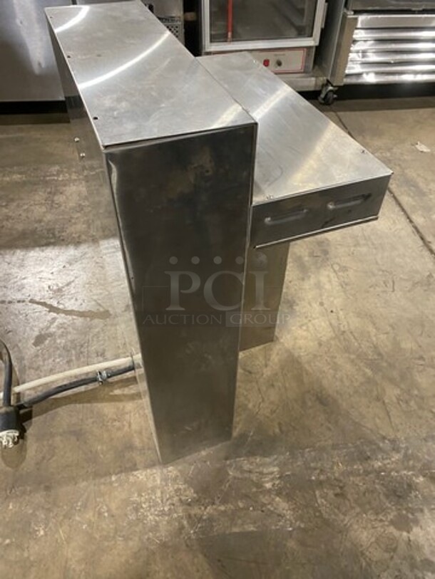 Fetco Commercial Countertop Dual Side Coffee Brewer! All Stainless Steel! Model: CBS52H15 SN: 11353502A 120/208/240V 3 Phase - Image 3 of 8