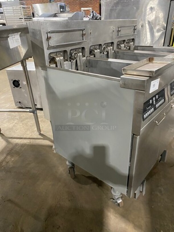 Frymaster Commercial Electric Powered 3 Bay Deep Fat Fryers! All Stainless Steel! On Casters! Model: FPH317TCSD SN: 0201NV0006 208V 60HZ 3 Phase - Image 2 of 10