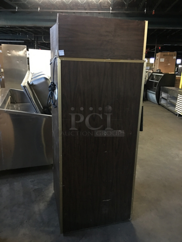 Commercial Single Door Indoor Bagged Ice Merchandiser! Wooden Pattern! With View Through Door! - Image 3 of 8