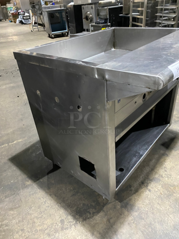 Commercial Ice Bin! With Drain! All Stainless Steel! On Legs! - Image 2 of 7