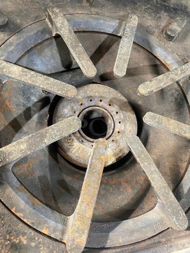 Vulcan Commercial Natural Gas Powered French Top/ Hot Plate Stove With Right Side 2 Burner! With Raised Back Splash! With Oven Underneath! All Stainless Steel! On Legs! Model: GH7245 SN: 481109901AT - Image 7 of 12