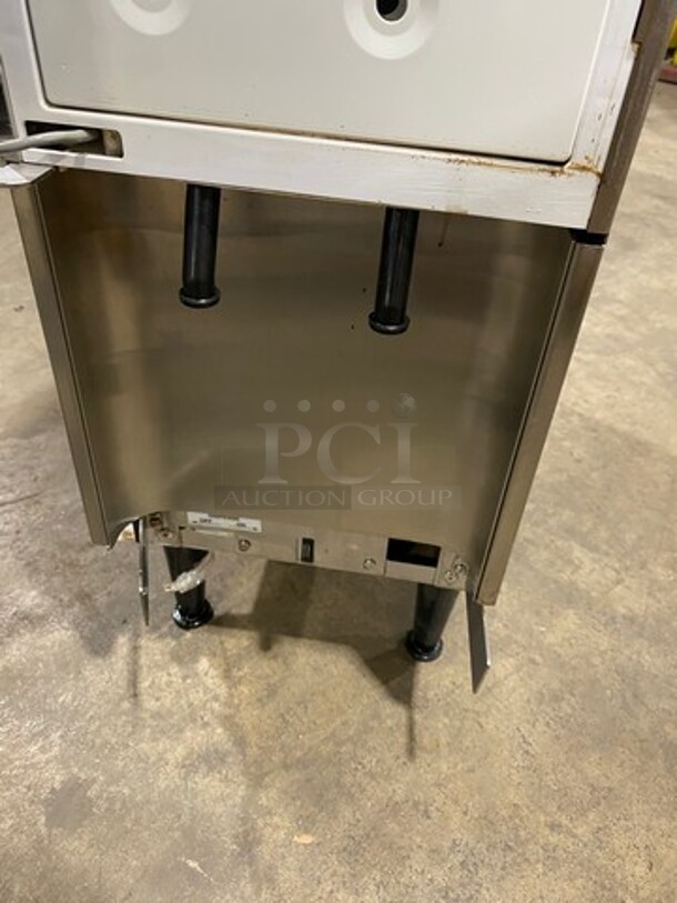 Bunn Commercial Countertop Drink Dispenser! On Small Legs! Model: JDF2S SN:JDF0028615 - Image 7 of 8