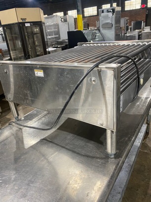 APW Wyott Commercial Countertop Hot Dog Roller Grill! All Stainless Steel! On Legs! Model: HRS755T SN: 022441105049 208/240V 60HZ 1 Phase - Image 4 of 11