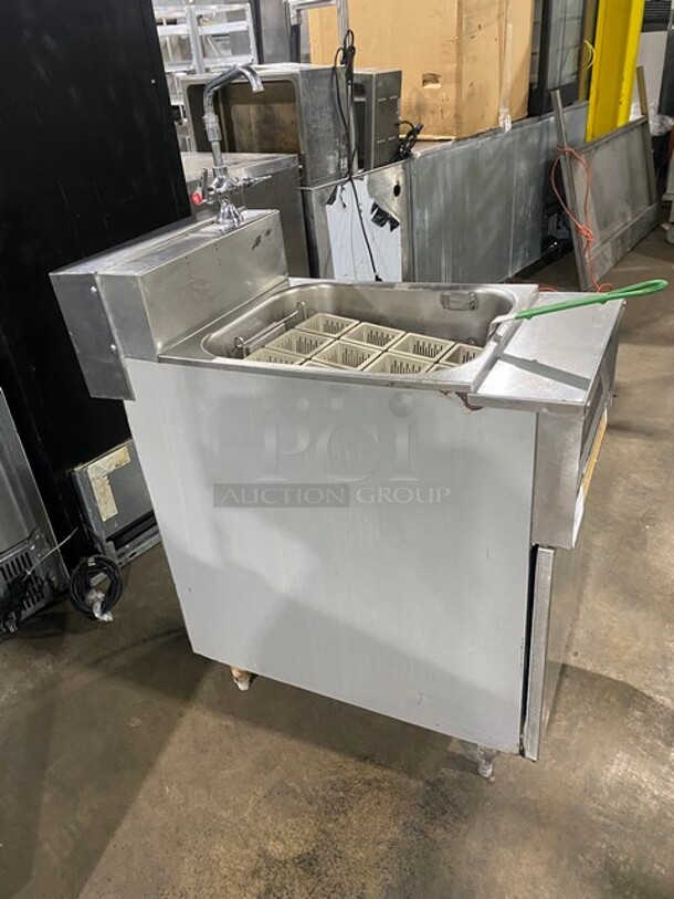 WOW! Frymaster Commercial Electric Powered Pasta Cooker! With Pasta Basket! All Stainless Steel! On Legs! WORKING WHEN REMOVED! Model: 8BCSD SN: 0706KN0010! 208V 1 Phase!
 - Image 4 of 10