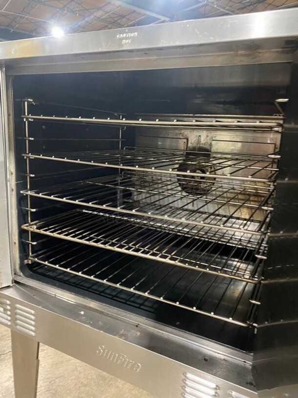 LATE MODEL! Garland SunFire Model SCO-GS-10S Stainless Steel Commercial Natural Gas Powered Full Size Convection Oven w/ Solid Doors and Thermostatic Controls on Legs! - Image 5 of 9