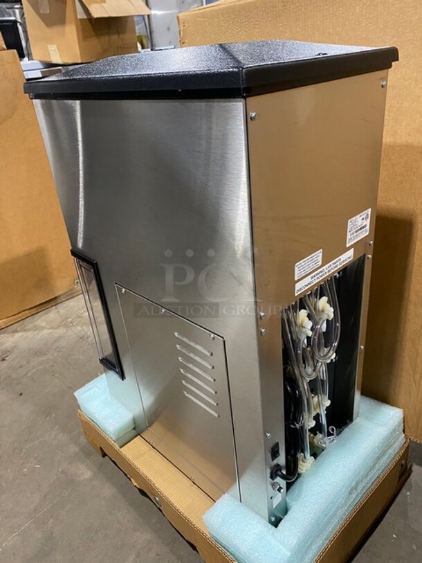 NEW IN BOX! BendTec Stainless Steel Countertop Commercial Blender! MODEL BDI503NARROW SN:BD10320123 120V - Image 5 of 11