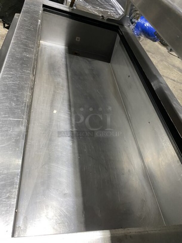 Delfield All Stainless Steel Refrigerated Cold Pan! With Stainless Frame For Sneeze Guard! With Fold Work/Prep Counter! With Underneath Storage! Model SCSC-60 Serial 81724910M! 115V 1 Phase! On Commercial Casters! - Image 5 of 9