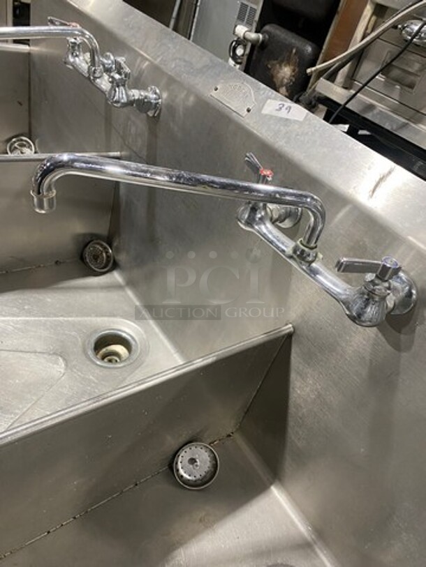 Commercial 3 Compartment Dish Washing Sink! With Faucets And Handles! With Back Splash! All Stainless Steel! On Legs! - Image 7 of 9