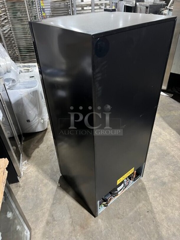 Whynter Single Door Wine Bottle Cooler/Chiller! With View Through Door! With Racks! 34 Wine Bottle Capacity! Model: FWC1201BB 115V - Image 6 of 8