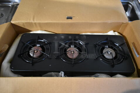 Superb MS-300 Metal Countertop Propane Gas Powered 3 Burner Range. 